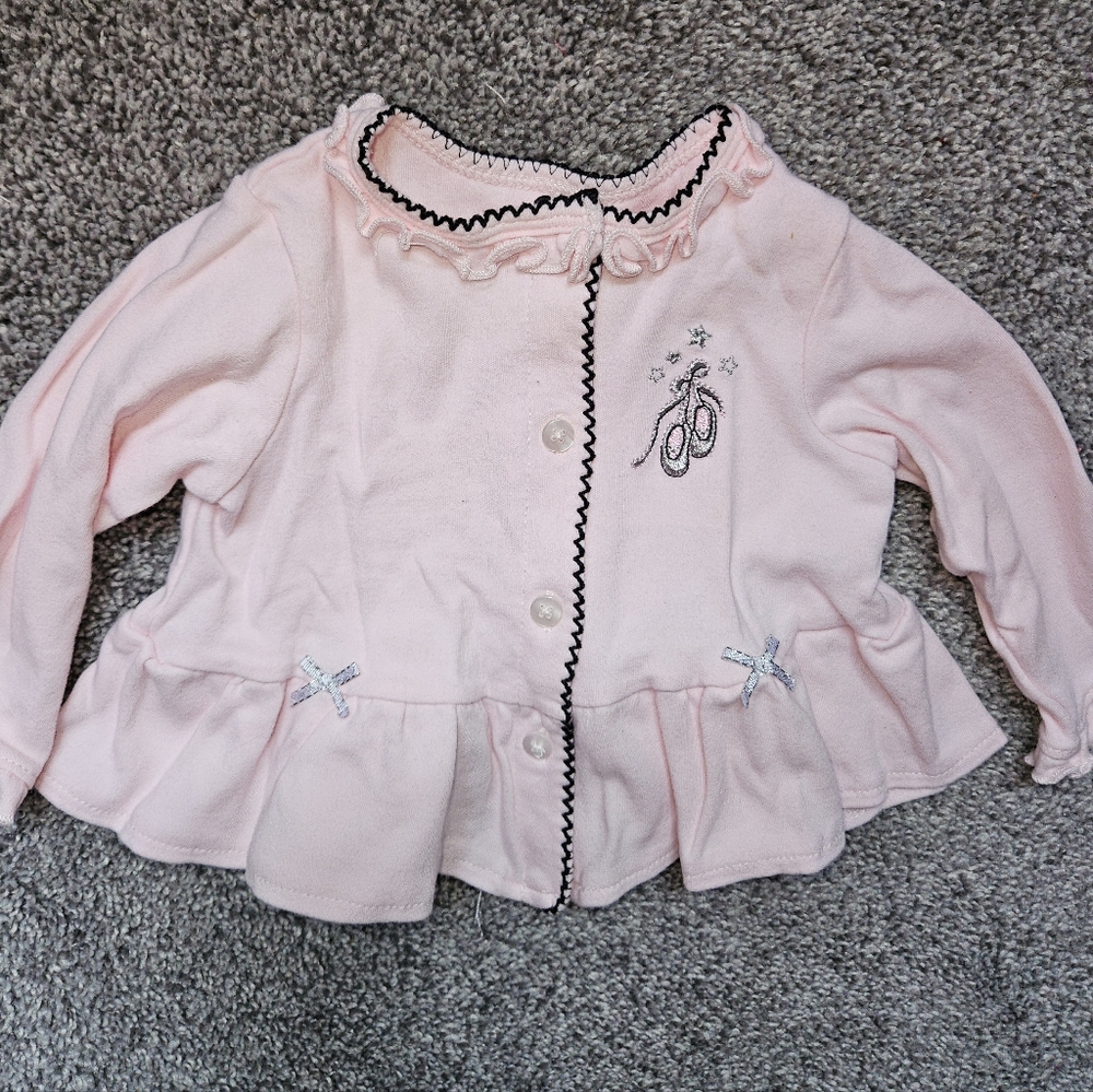 Baby pink cardigan embroidery basket slippers bow